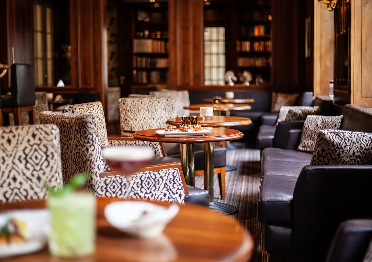 Bellevue Bar