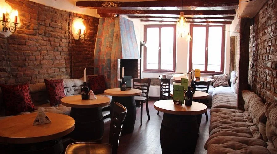The Oak’s Bar